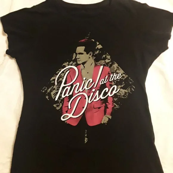 Panic! At The Disco Brendon Urie Graphic T Shirt From Hot Topic - Picture 2 of 3
